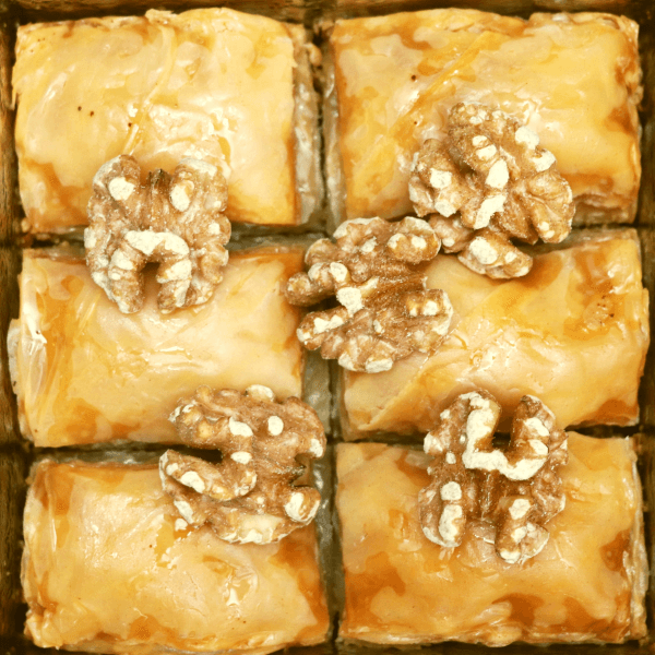 Baklava-classic - Walnut